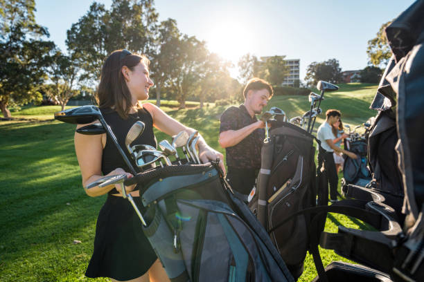 how-to-choose-a-golf-bag-that-matches-your-playing-style